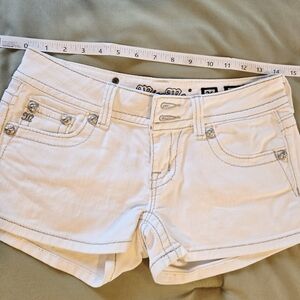 Miss Me White Jean Shorts Size 26